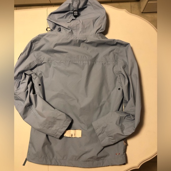 New Napapijri anorak - Picture 7 of 14